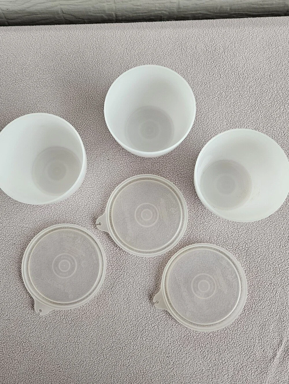 Tupperware vtg condiment